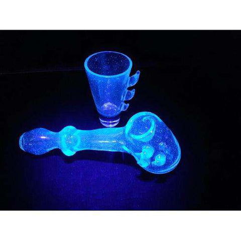 Glow-In-The-Dark Hammer Pipe & Shot Glass Set - Glowing Profile