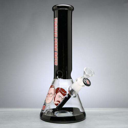 Famous Brandz Trailer Park Boys "The Boys" Group Water Pipe - Side
